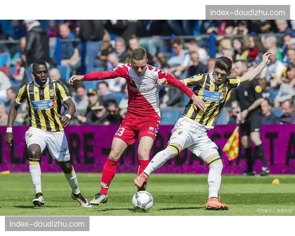 诺丁汉森林保级战意遭遇客场魔咒，近9次做客伊蒂哈德全败且仅入1球